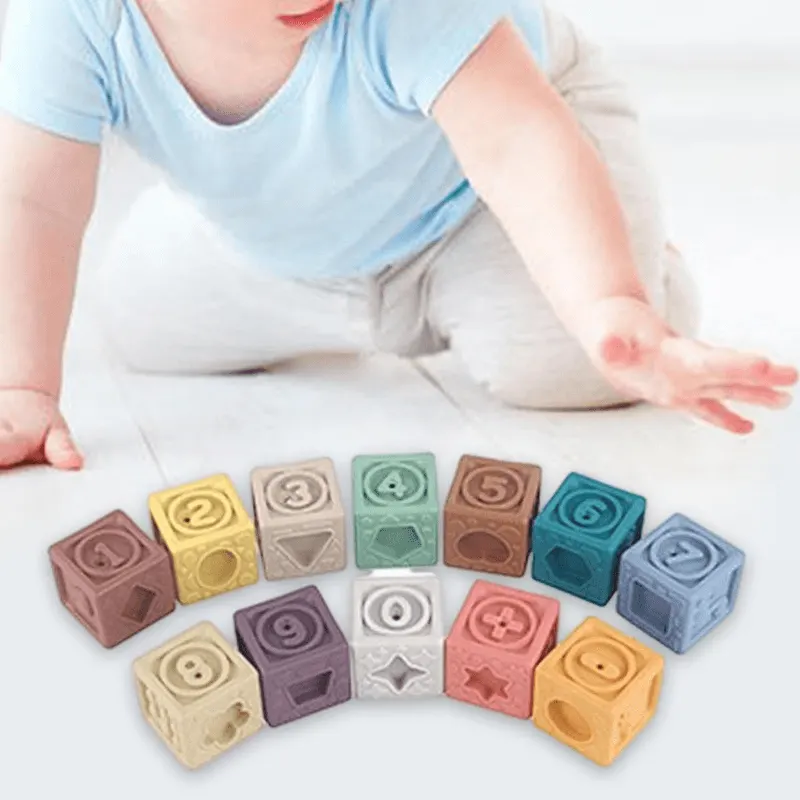 Set Educativ 12 Cuburi Senzoriale din Silicon Ludiro, Numere si Forme, Stivuire Bebelusi +6 Luni