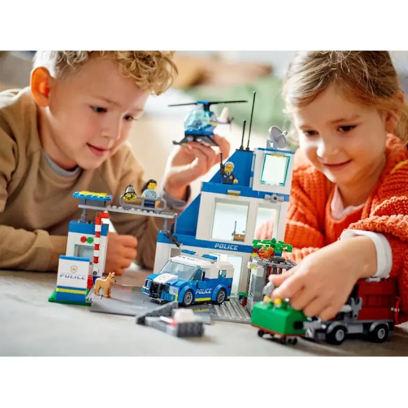 LEGO® City, sectie de politie KID161914 — imaginea 4