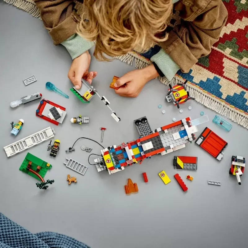 LEGO® City, masina unitatii de pompieri KID416342 — imaginea 4