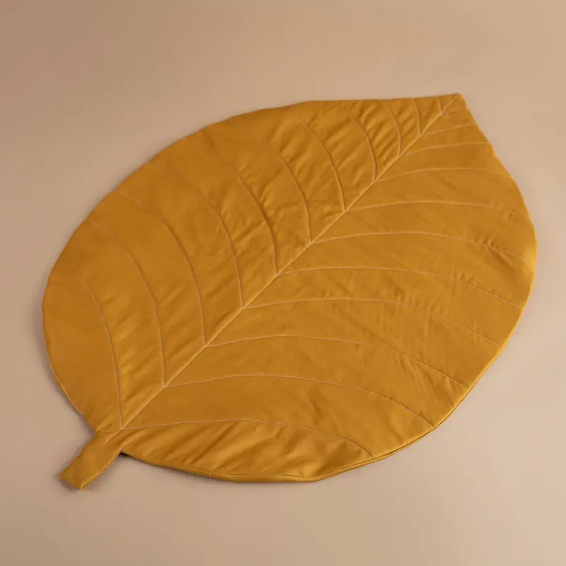 Saltea de joacă frunză Leaf Mat