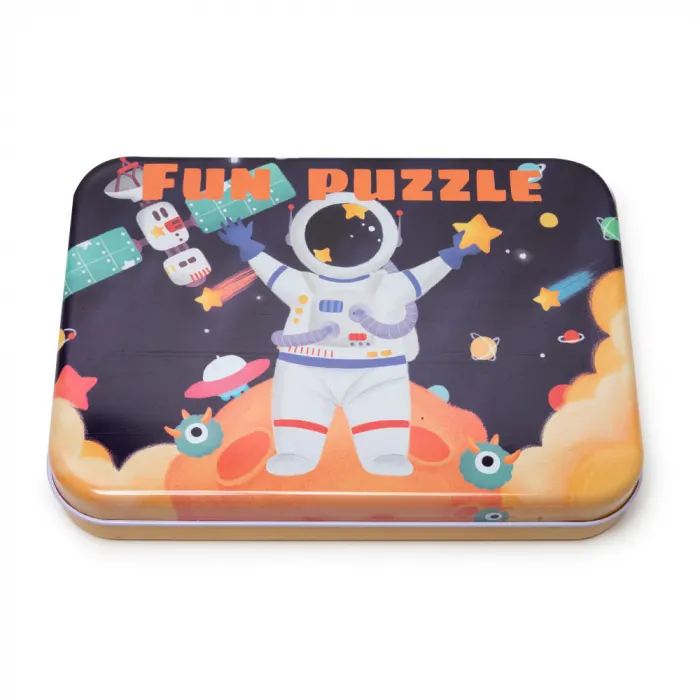 Puzzle din Lemn Cosmonaut in Cutie Metalica Montessori