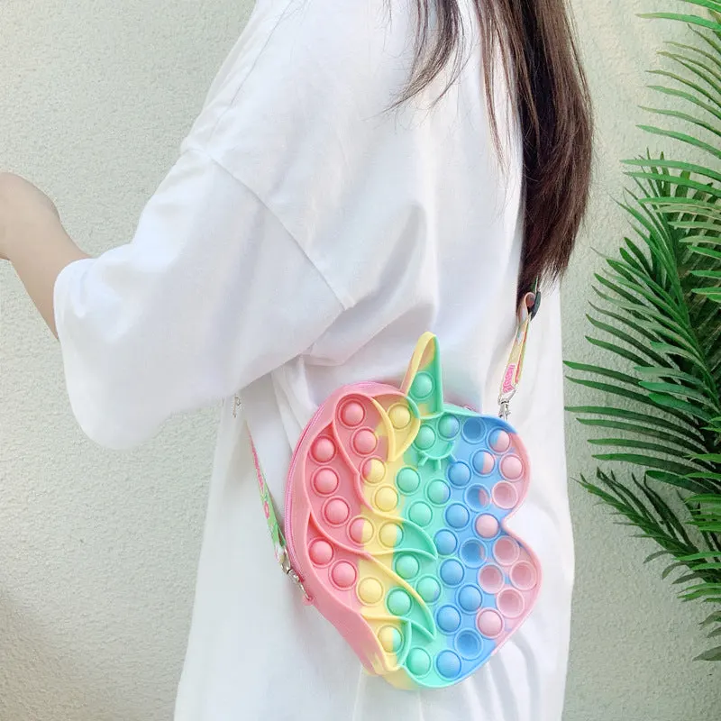 gri, multicolor