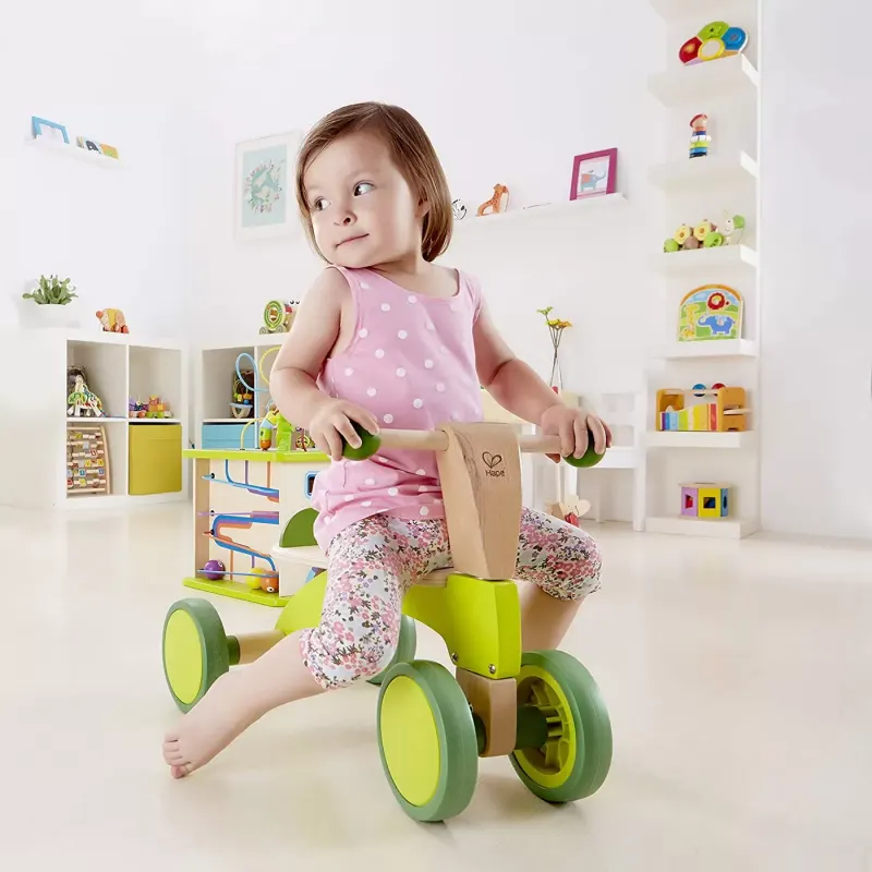 Bicicleta copii Hape, lemn, fara pedale, 4 roti, verde KID006997 — imaginea 3